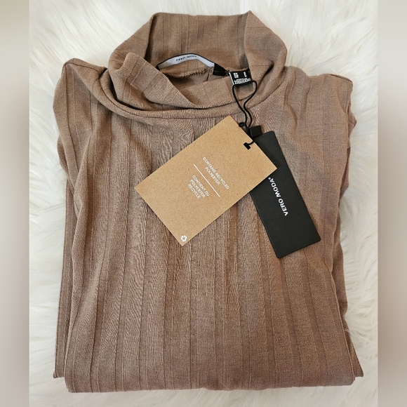 🤎 Vero Moda Dress 🤎 - Picture 4 of 5